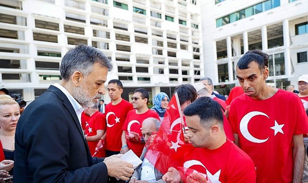 &Ouml;zel bireyler bir g&uuml;nl&uuml;ğ&uuml;ne asker oldu