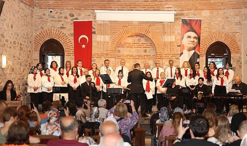 Osmangazi'de T&uuml;rk&uuml;ler G&ouml;n&uuml;llere İşlendi