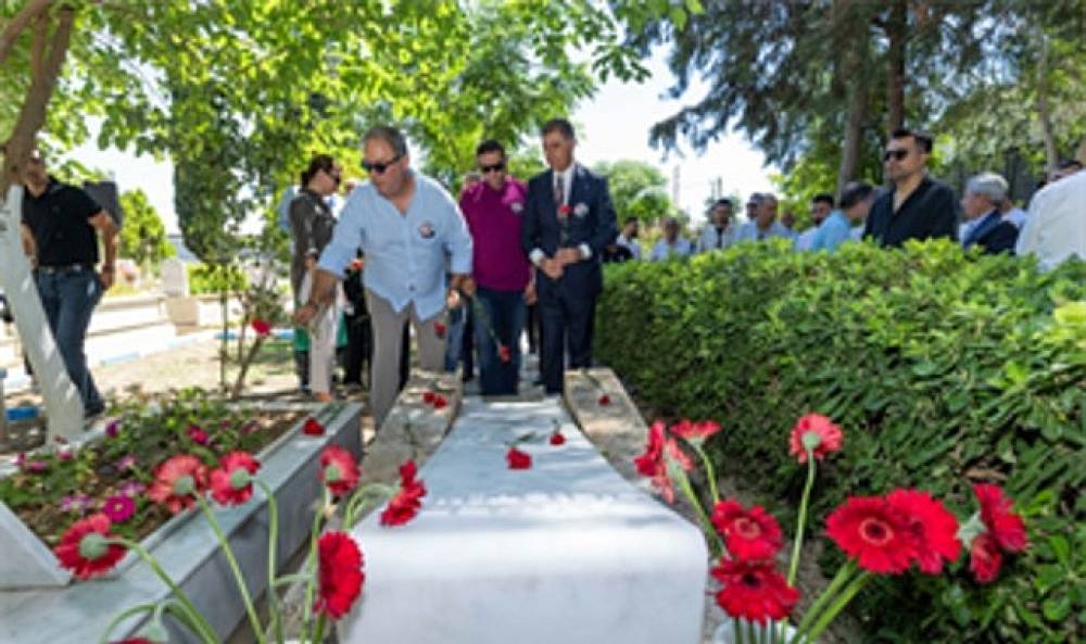 22 yıl sonra aynı saygı ve &ouml;zlem