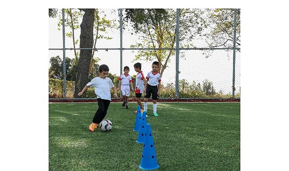 Büyükşehir gençleri spora kazandırıyor