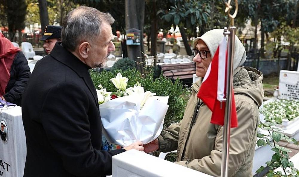 Başkan Vekili Akın, şehit Esma &Ccedil;evik'i unutmadı