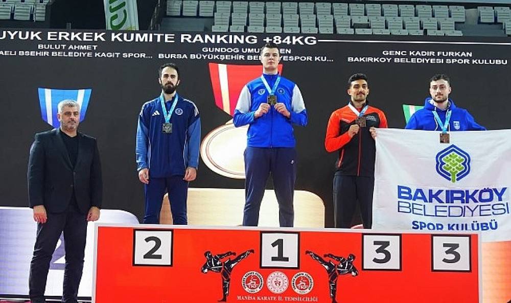 Bakırk&ouml;yl&uuml; Karateciler Gurur Yaşattı