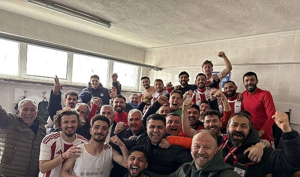 Liderden Deplasman Zaferi