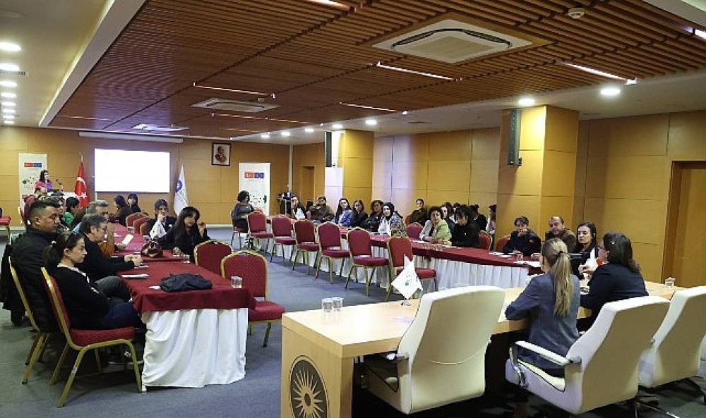 B&uuml;y&uuml;kşehir'de &ldquo;Kadın Dostu Kentler" toplantısı