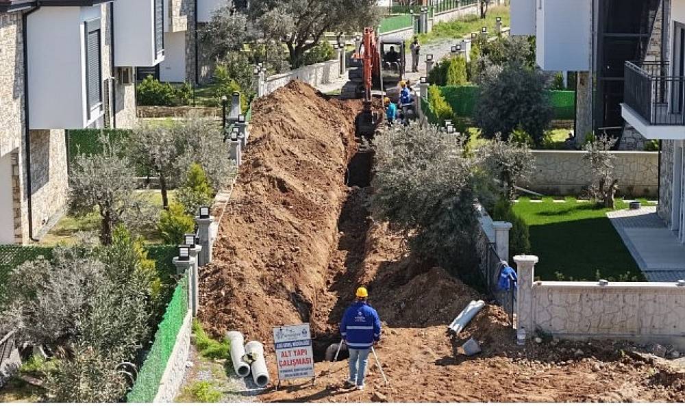 Başkan &Ccedil;er&ccedil;ioğlu'ndan Davutlar'da Altyapi Yatırımı