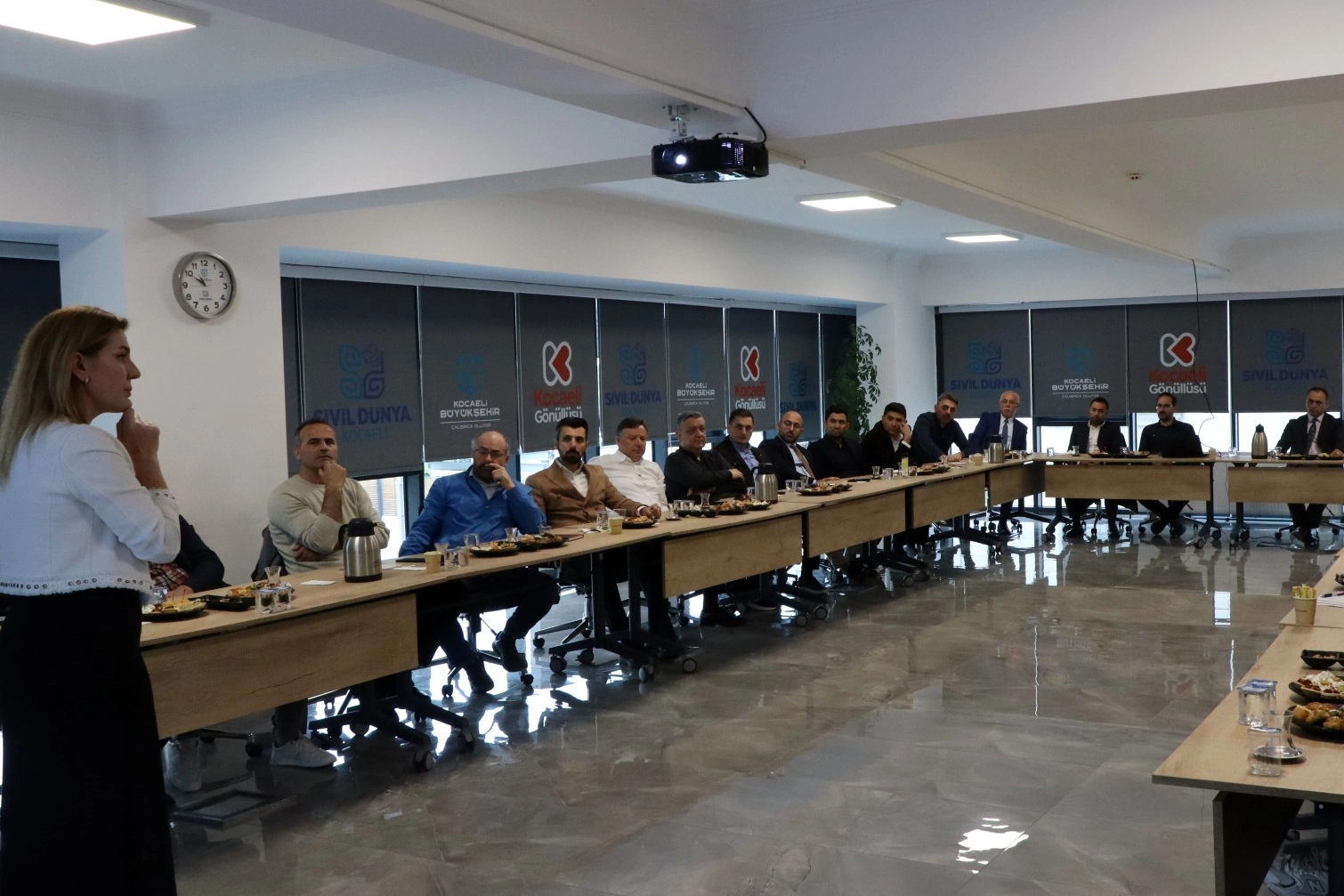 KOCAELİ BÜYÜKŞEHİR’DEN YÖNETİCİLERE YÖNELİK LİDERLİK VE PSİKOLOJİK DAYANIKLILIK EĞİTİMİ