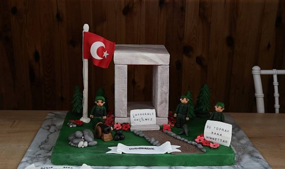 &Ccedil;iğli'de İkinci D&ouml;nem Pastacılık Kursu Tamamlandı
