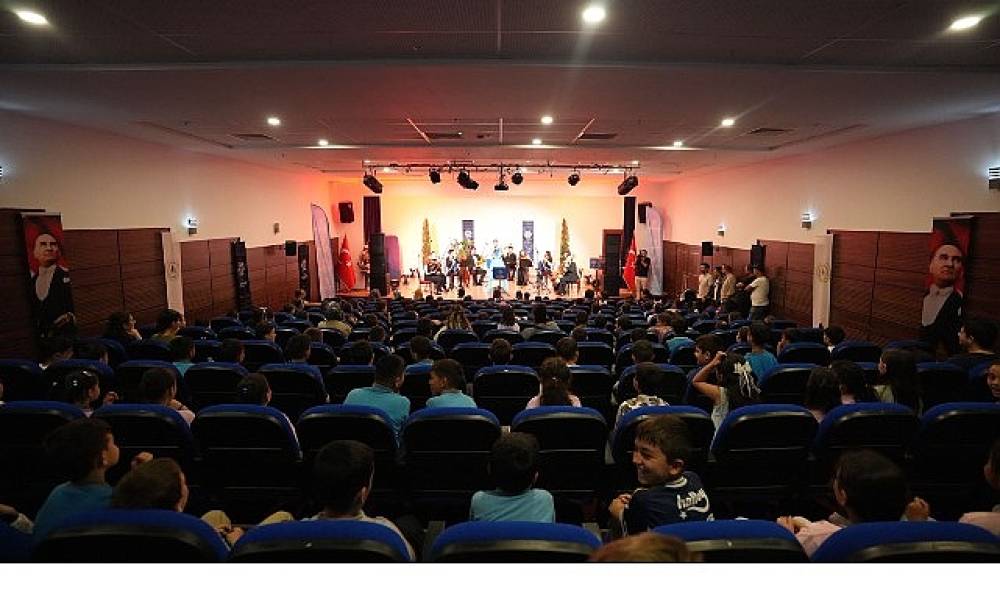 Başkan &Ccedil;er&ccedil;ioğlu Her Yaştan Vatandaşı K&uuml;lt&uuml;r ve Sanat Etkinlikleri İle Buluşturmaya Devam Ediyor