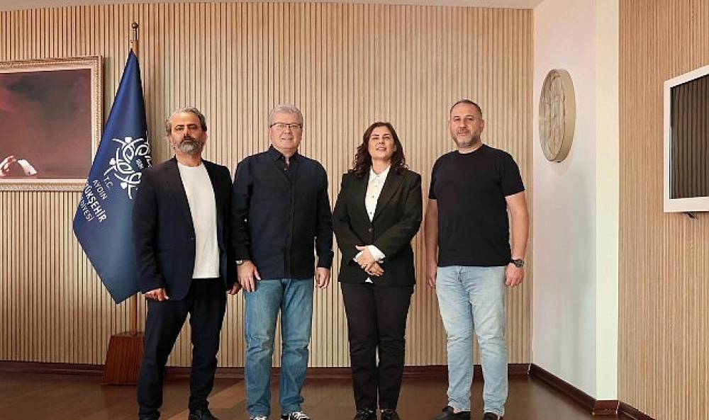 Başkan &Ccedil;er&ccedil;ioğlu'na Aydın Manifaturacılar ve Tuhafiyeciler Esnaf Odası Başkanı Tavil'den Ziyaret