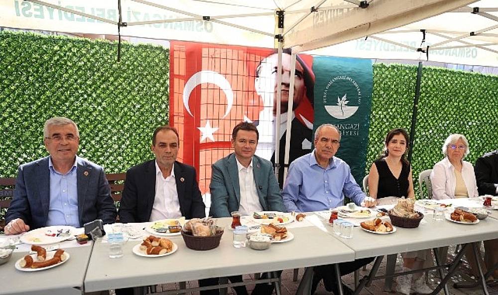 Başkan Erkan Aydın &Ccedil;irişhane'de Vatandaşlarla Buluştu