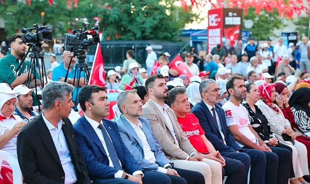 15 Temmuz'un 10. Yılında Bayrampaşa Tek Y&uuml;rek Oldu