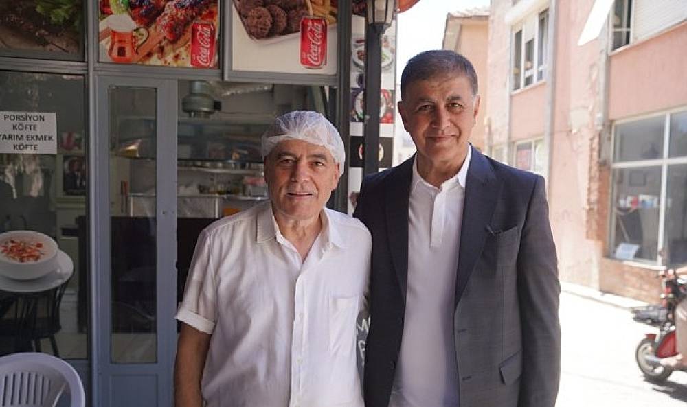  &ldquo;Seferihisar'a değer katacak her adımın yanında olacağız"