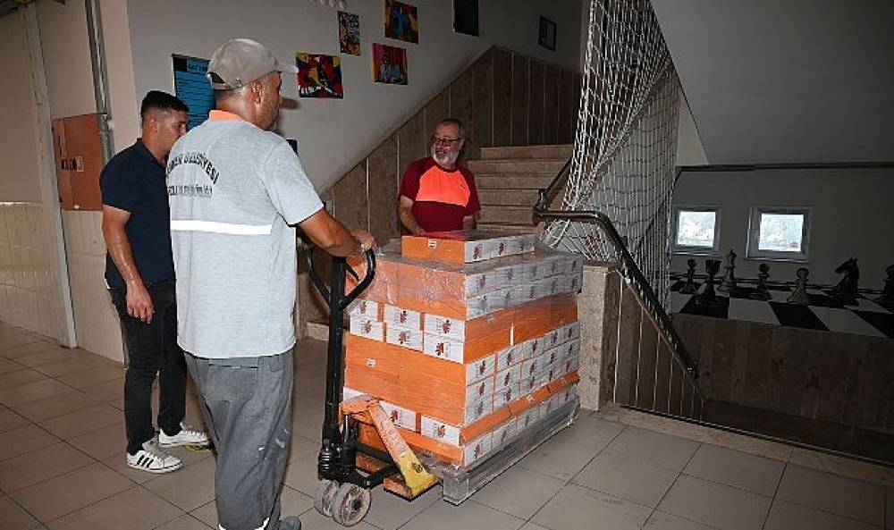 Kemer Belediyesi'nden Eğitime Destek Hamlesi