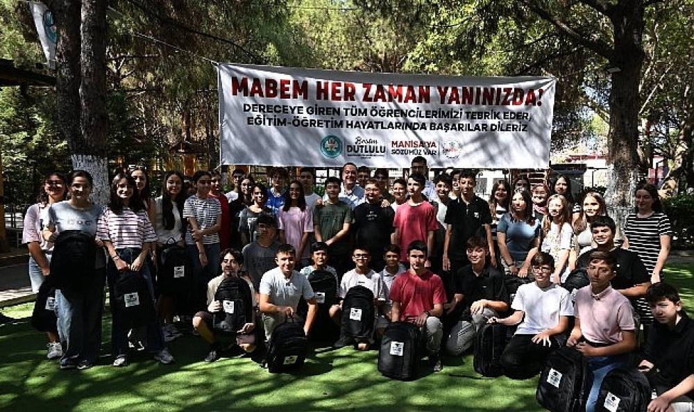 Manisa'da LGS Başarısı Kutlandı