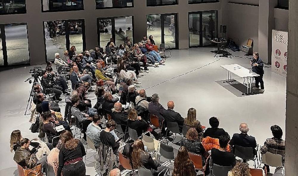 Aristoteles'in felsefesi Pancar Deposu'nda konuşuldu