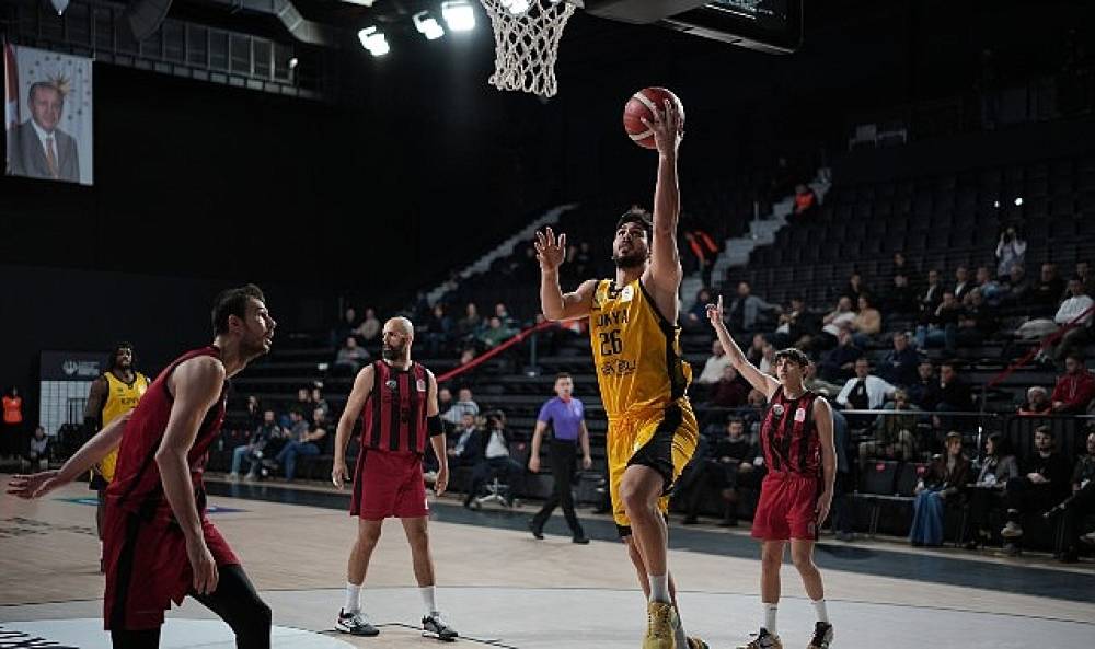 B&uuml;y&uuml;kşehir Federasyon Kupası'nda Finalde