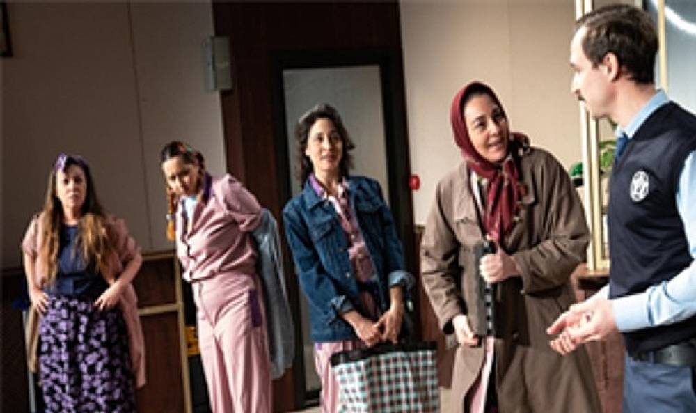 Mor Şalvar seyircisiyle Karşıyaka'da buluşuyor