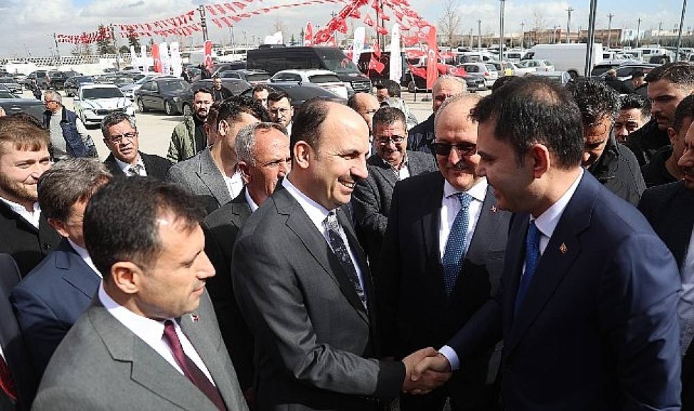 Bakan Kurum Konya'da TOKİ Konutları ve Yeni Sanayi Sitesi 3. Etabın Kura &Ccedil;ekim Programına Katıldı