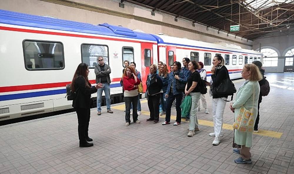 Konak Tarih Gezileri'nde yeni d&ouml;nem başlıyor