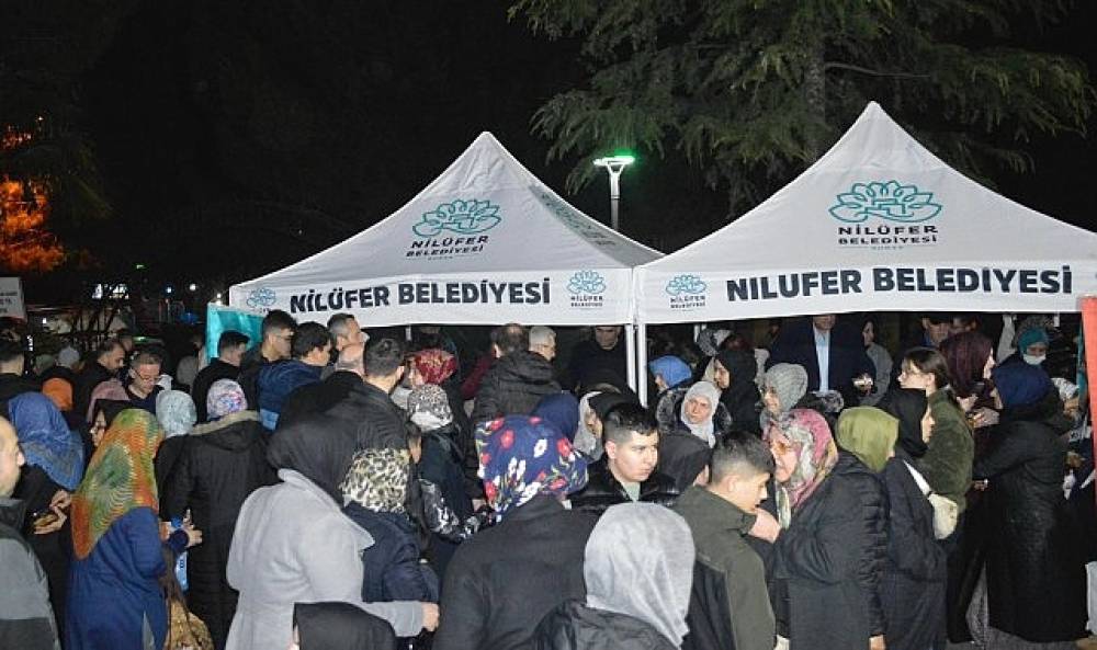 Nil&uuml;ferliler Kadir Gecesi'nin maneviyatını yaşadı
