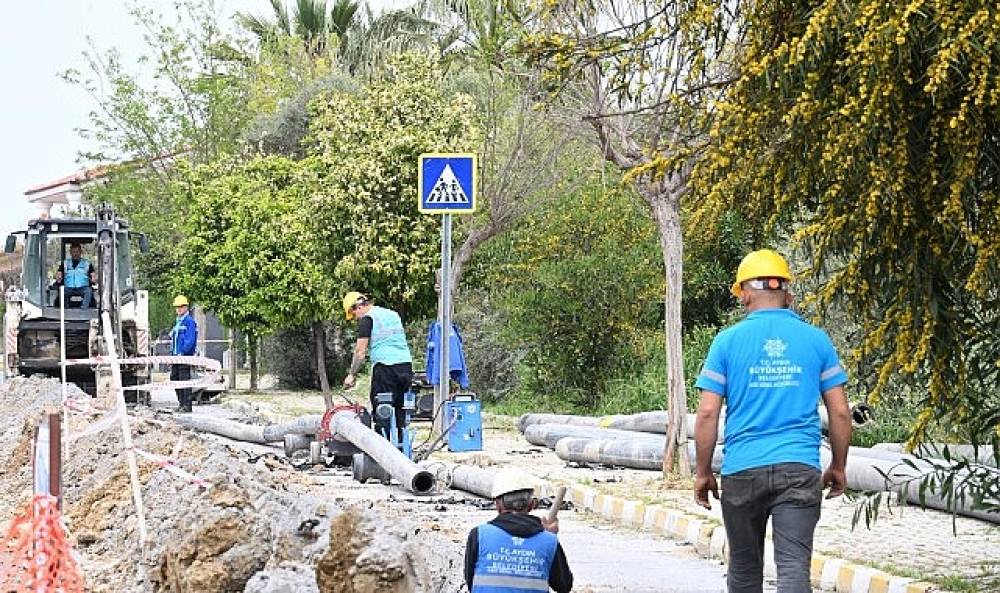 Başkan &Ccedil;er&ccedil;ioğlu'ndan Kuşadası'nda Altyapı Yatırımı