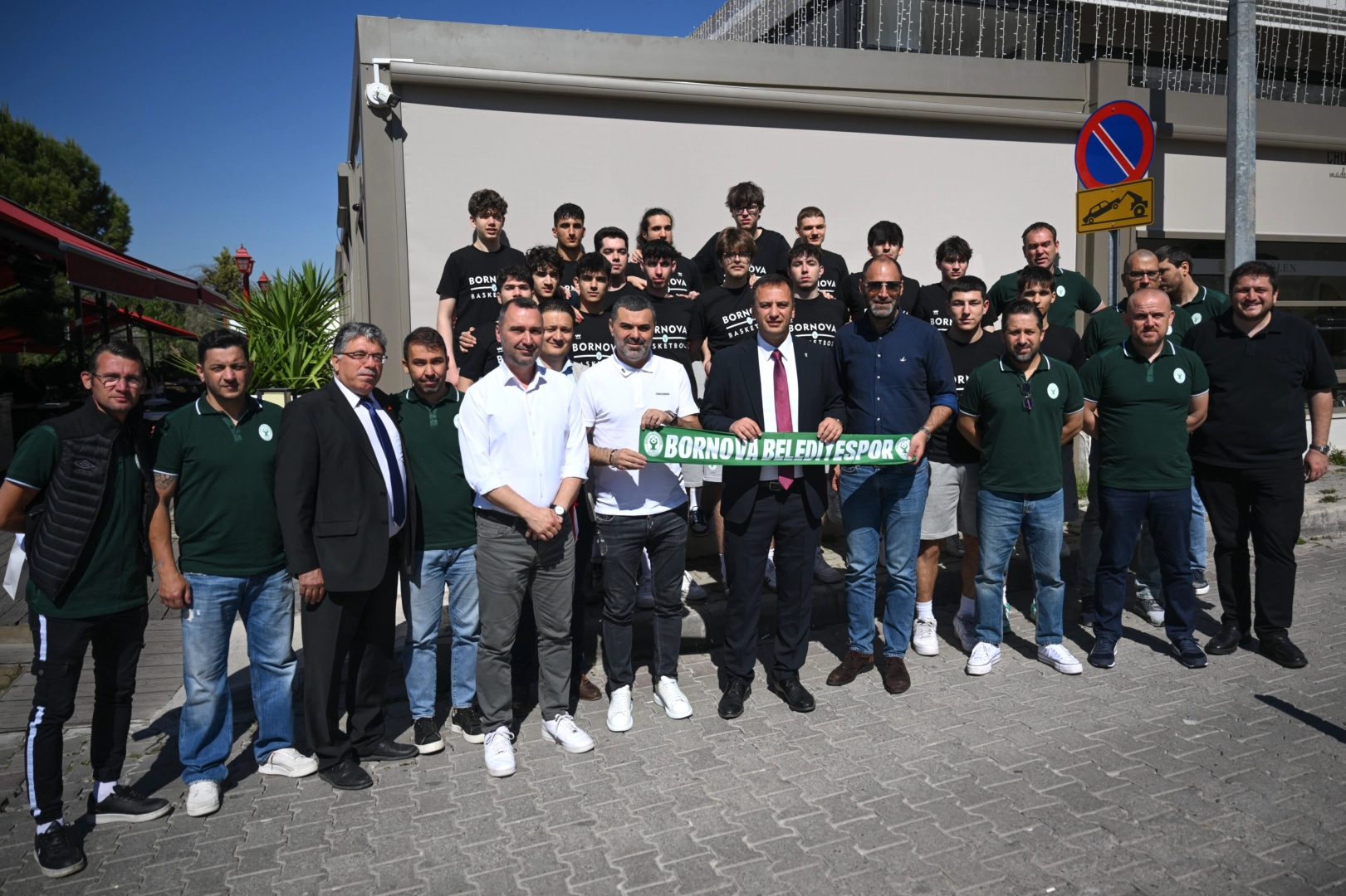 BORNOVA BELEDİYESPOR U18 TAKIMI TÜRKİYE ŞAMPİYONASI’NDA SAHNE ALIYOR
