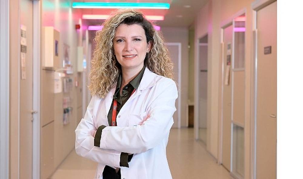 SAĞLIKLI ÖZGÜVEN NASIL GELİŞİR? UZMAN PSİKOLOG AÇIKLADI