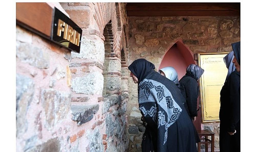 Osmangazi Belediyesi'nden Kadınlara K&uuml;lt&uuml;r Gezisi