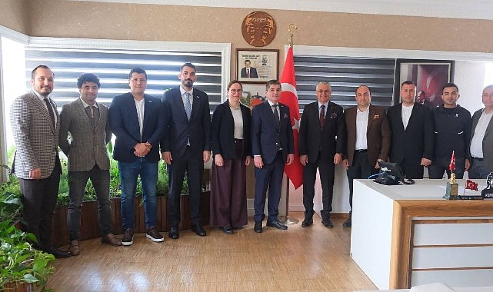 KEMİAD'dan Başkan Topaloğlu'na ziyaret