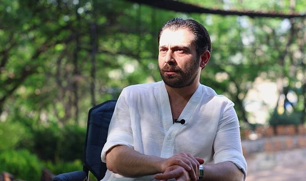 Nil&uuml;fer Kent Tiyatrosu'nun Afife gururu: Prima Facie