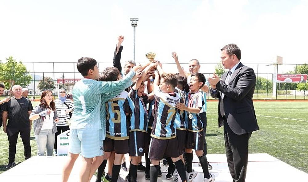 Osmangazi'de &Ccedil;ocuk Olimpiyatları Nefes Kesen Yarışlara Sahne Oldu