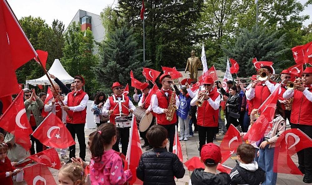 &Ccedil;ankaya'dan 19 Mayıs Mesajı: Bu M&uuml;cadele Bitmedi