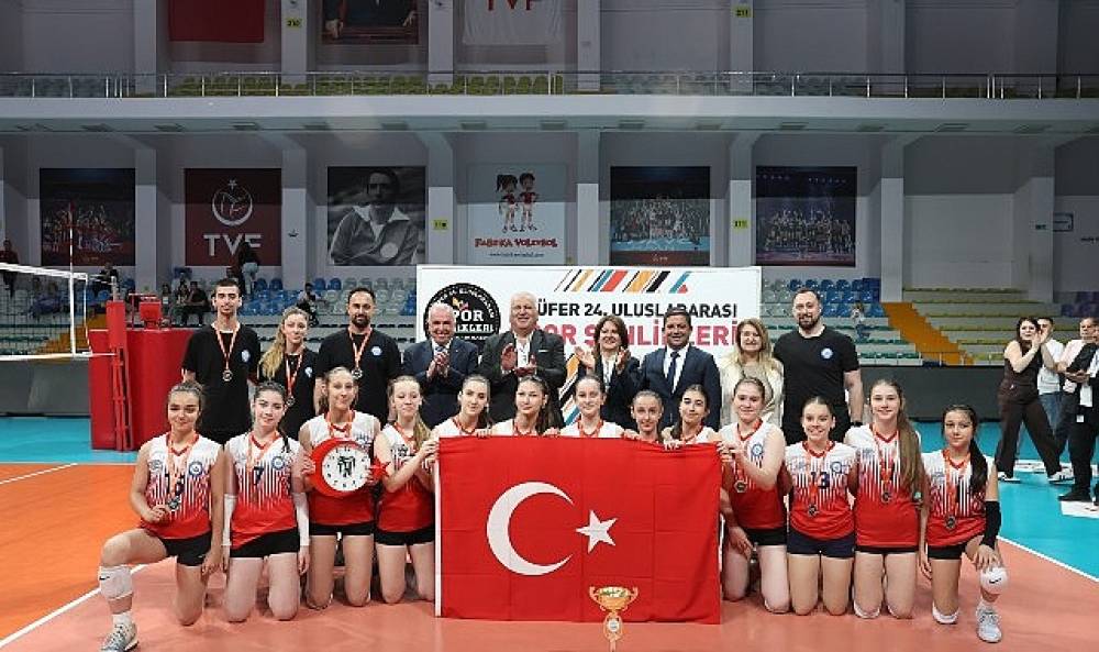 Nil&uuml;fer Uluslararası Spor Şenlikleri 'Kardeş Kentler Turnuvası' ile sona erdi