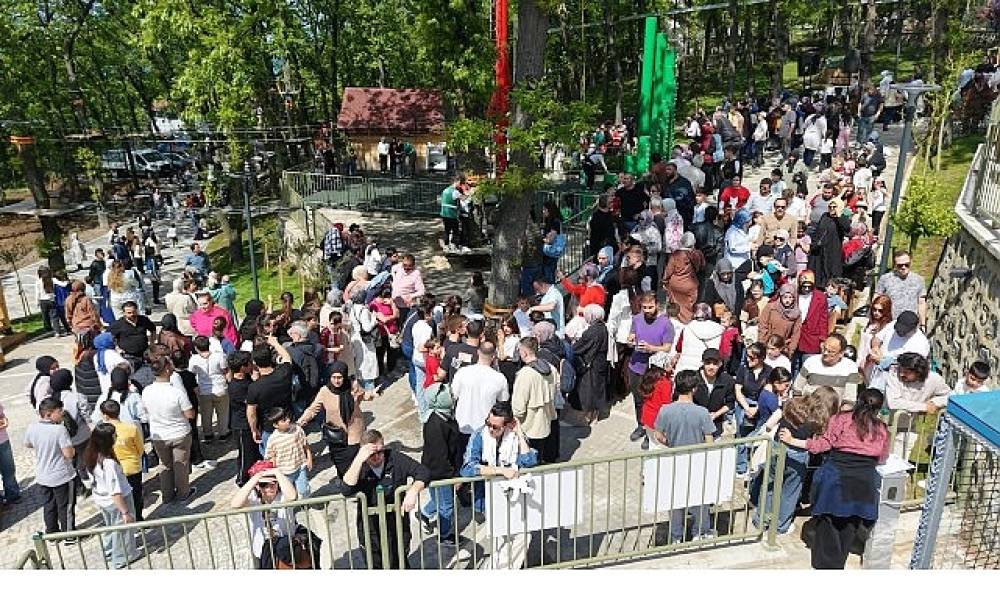 Canik'te B&uuml;y&uuml;k Coşku: Karadeniz'in En B&uuml;y&uuml;k Macera Parkı A&ccedil;ıldı 