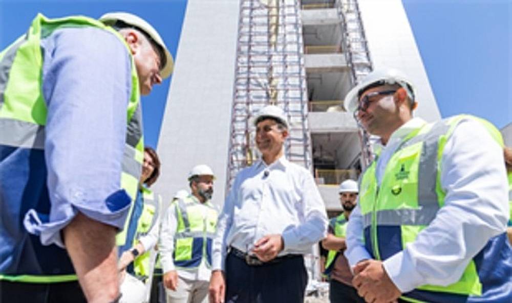 Başkan Tugay, Eşrefpaşa Hastanesi'nin yeni binasını inceledi