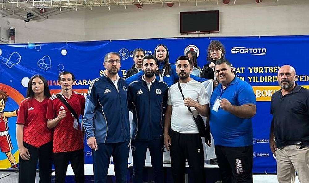 K&uuml;rs&uuml;lerde yine Kağıtspor var