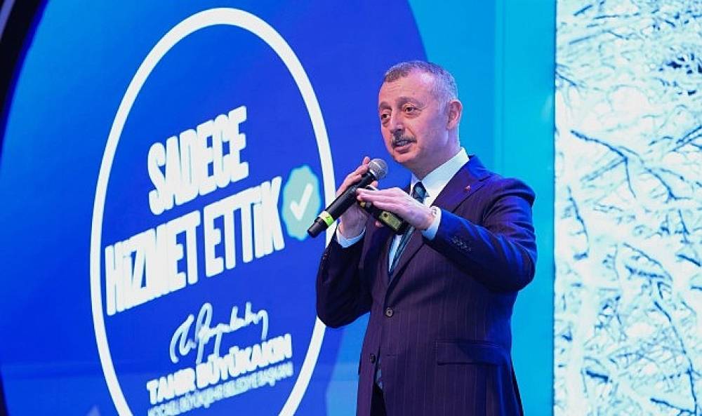 Başkan B&uuml;y&uuml;kakın: &ldquo;Gen&ccedil;ler k&uuml;t&uuml;phanelerimizi &ccedil;ok sevdi"