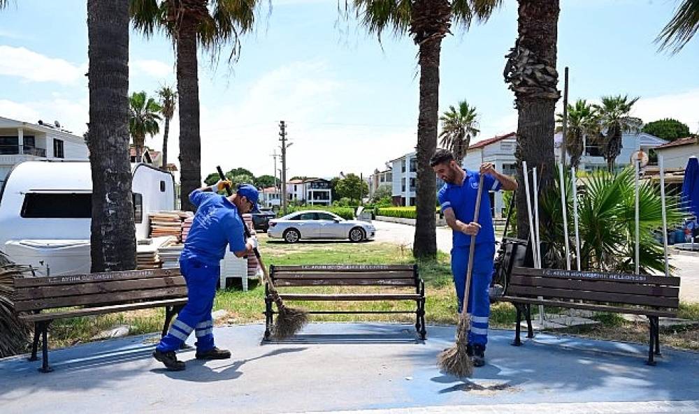 Başkan &Ccedil;er&ccedil;ioğlu'ndan Kuşadası'nda Yoğun &Ccedil;alışma