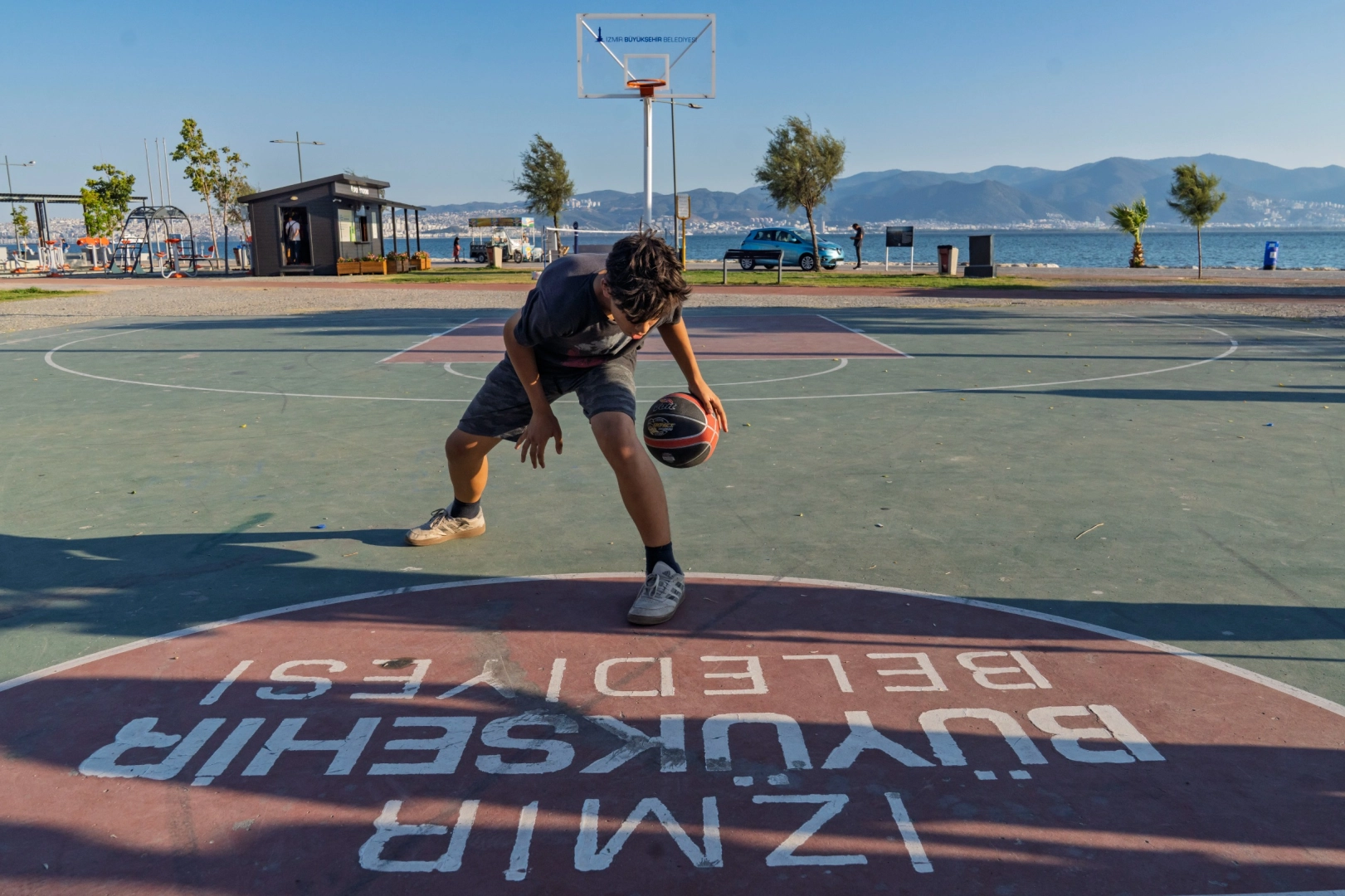 Bostanlı'da Üçüncü Spor İstasyonu Hizmete Girdi