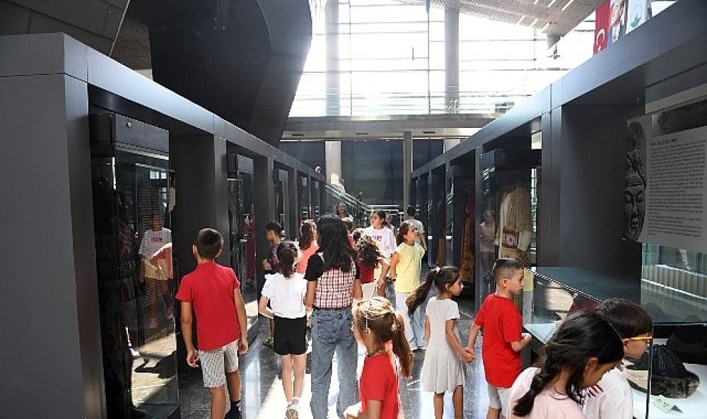 Osmangazi'de Edebiyatla Renklenen Yaz