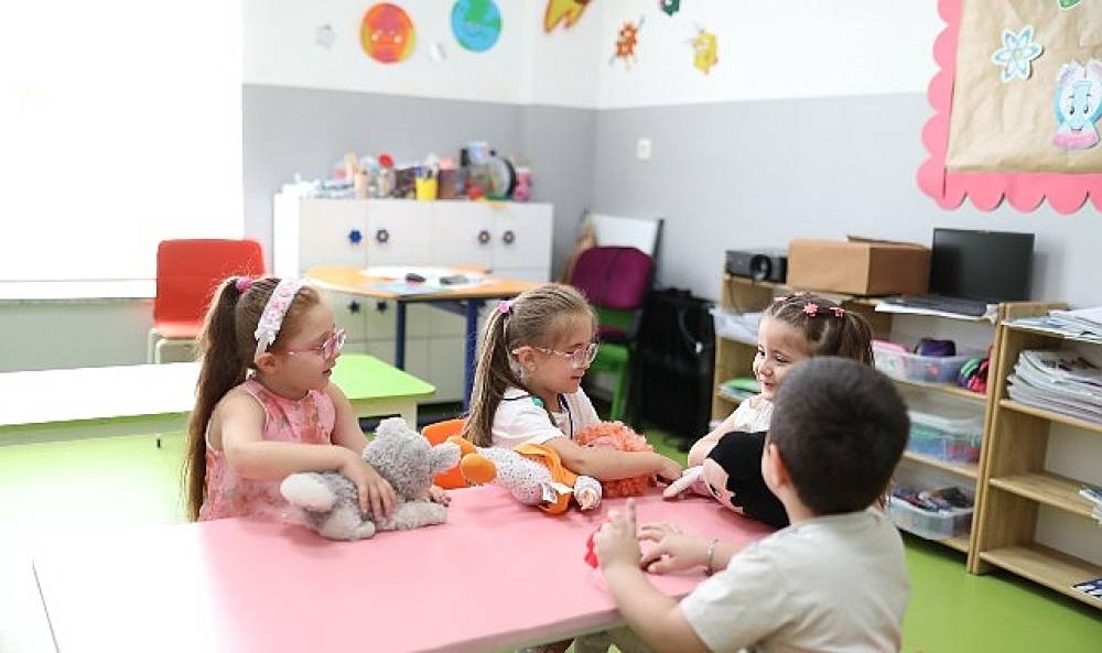 Gemlik Yaz Okulu: Çocuklar Sanatla Buluştu