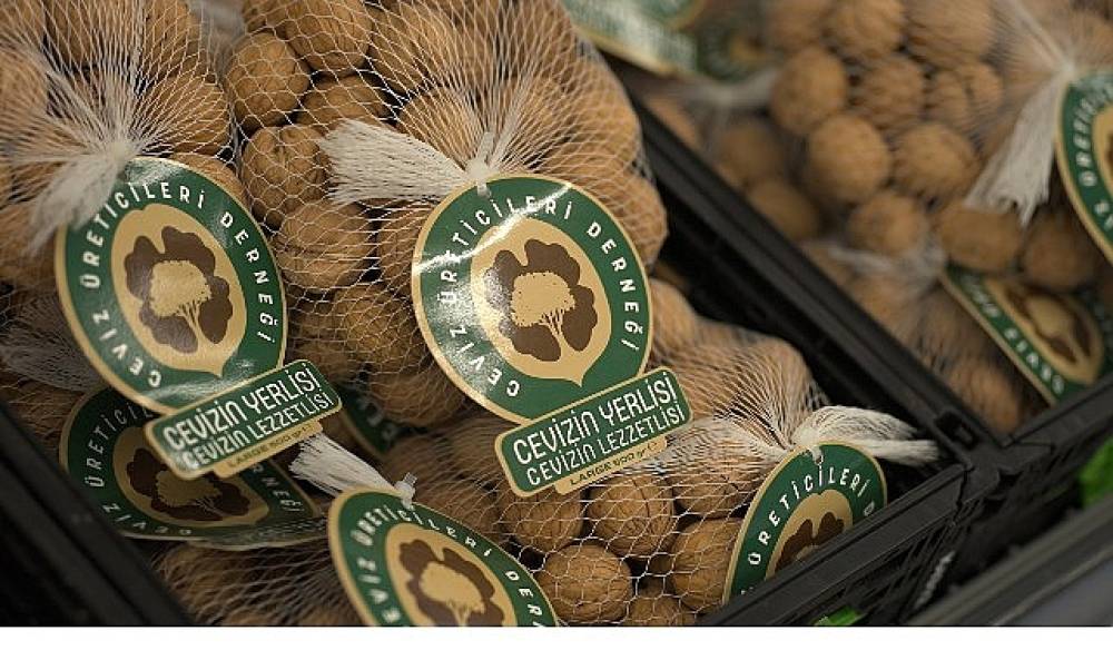 A101, Yerli Cevizi &Uuml;reticisinden T&uuml;keticiye Taşıyor