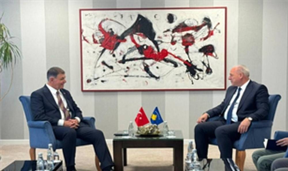 Başkan Tugay Kosova'da: İzmir ile Kosova arasında &ccedil;ok y&ouml;nl&uuml; iş birliği d&ouml;nemi