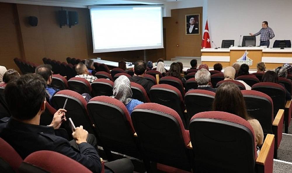 Kartepe Belediyesi'nde Kurum İçi Eğitimler Devam Ediyor