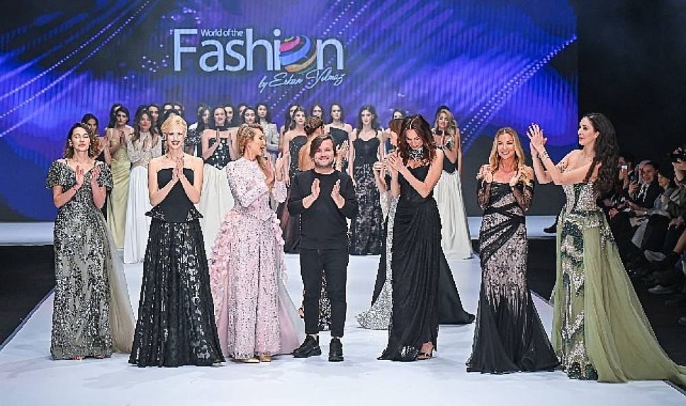 Top Modellerden &Ouml;rnek Birliktelik