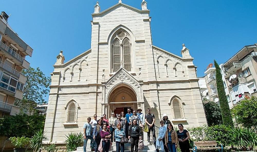 Karşıyaka K&uuml;lt&uuml;r Rotası'nda rehberli turlar başladı