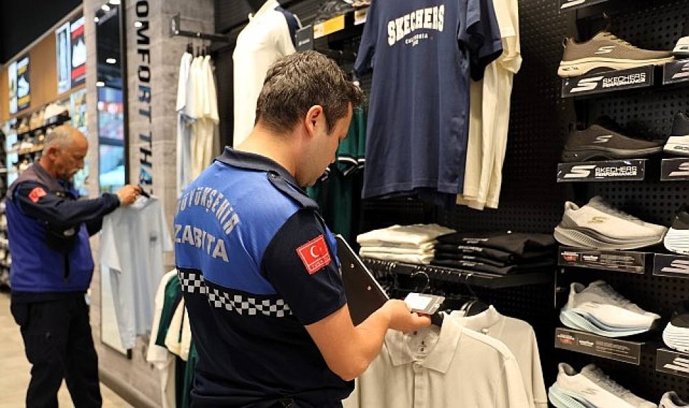 B&uuml;y&uuml;kşehir Zabıtası'ndan g&uuml;venli alışveriş denetimi