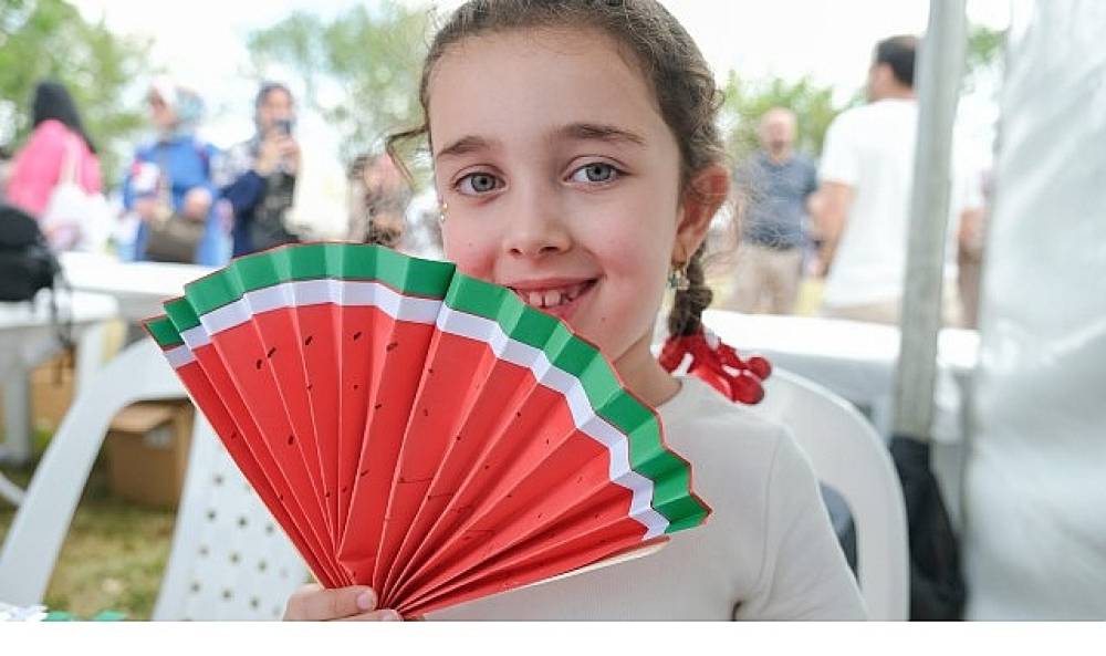 B&uuml;y&uuml;kşehir, İzmit'i bayram yerine &ccedil;evirdi