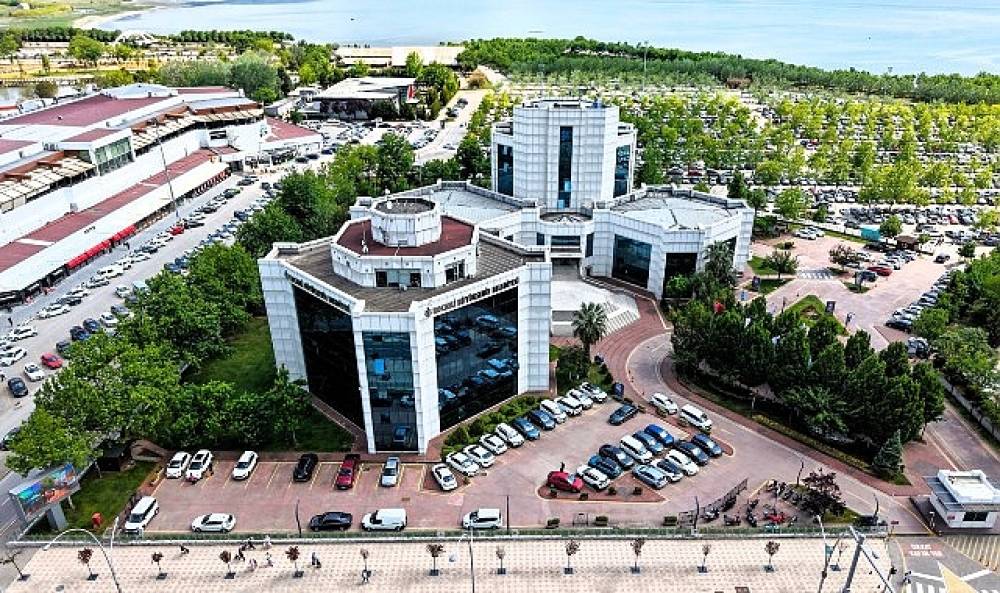 Başvuran her şehit ve gazi &ccedil;ocuğuna burs