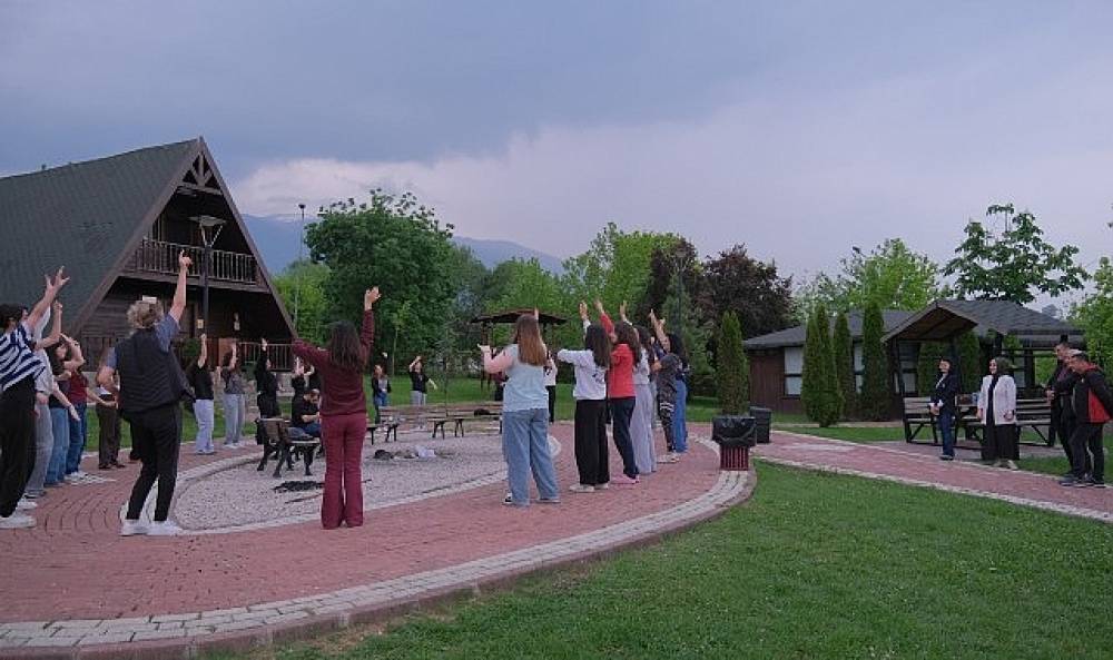 İneg&ouml;l'de Gen&ccedil;lerin T&Uuml;BİTAK Bilim Kampı Başladı